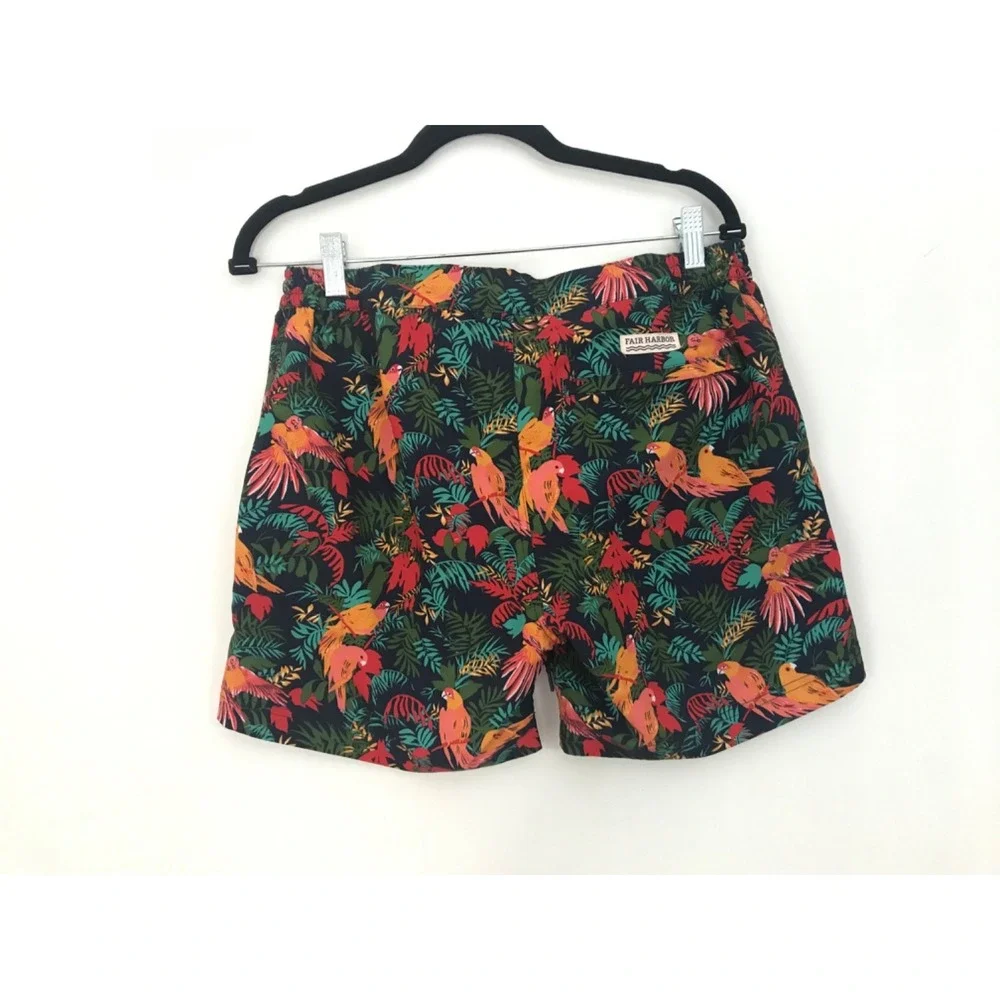 Fair Harbor Swim Shorts Mens Size 30 Black Parrot Tropical Board Trunks Lined